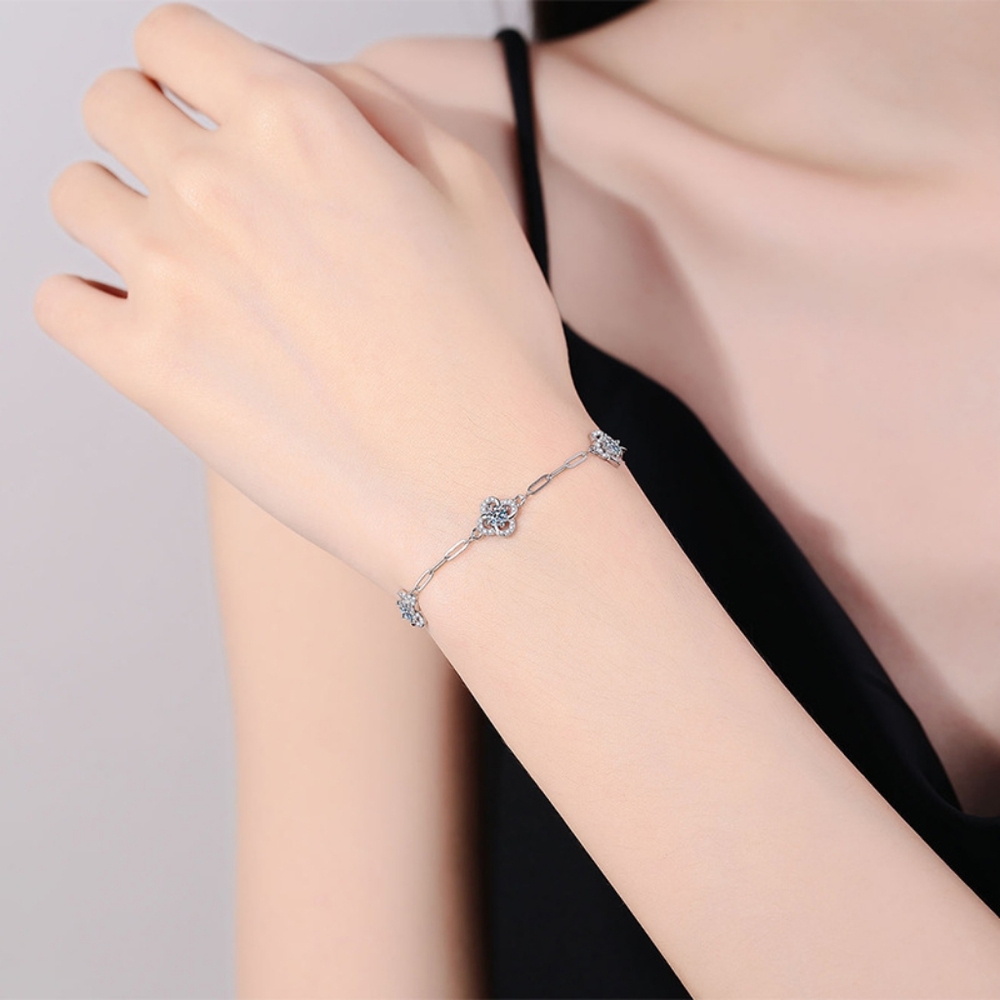 18k white gold Moissanite diamond bracelet - Picture 2 of 8